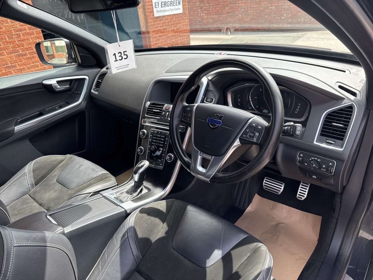 2016 VOLVO XC60 2016 VOLVO XC60