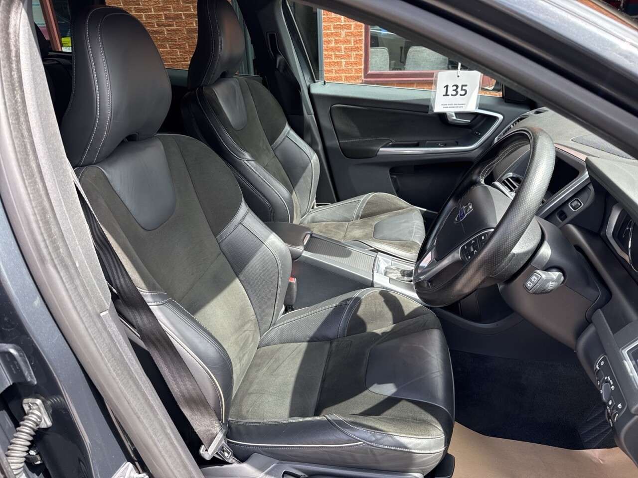 2016 VOLVO XC60 2016 VOLVO XC60