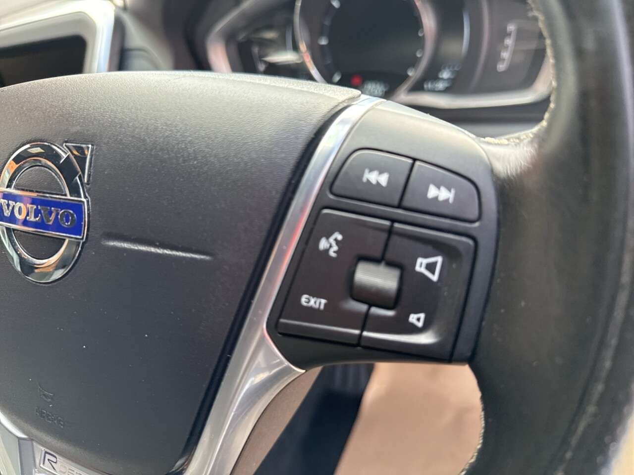 2016 VOLVO XC60 2016 VOLVO XC60