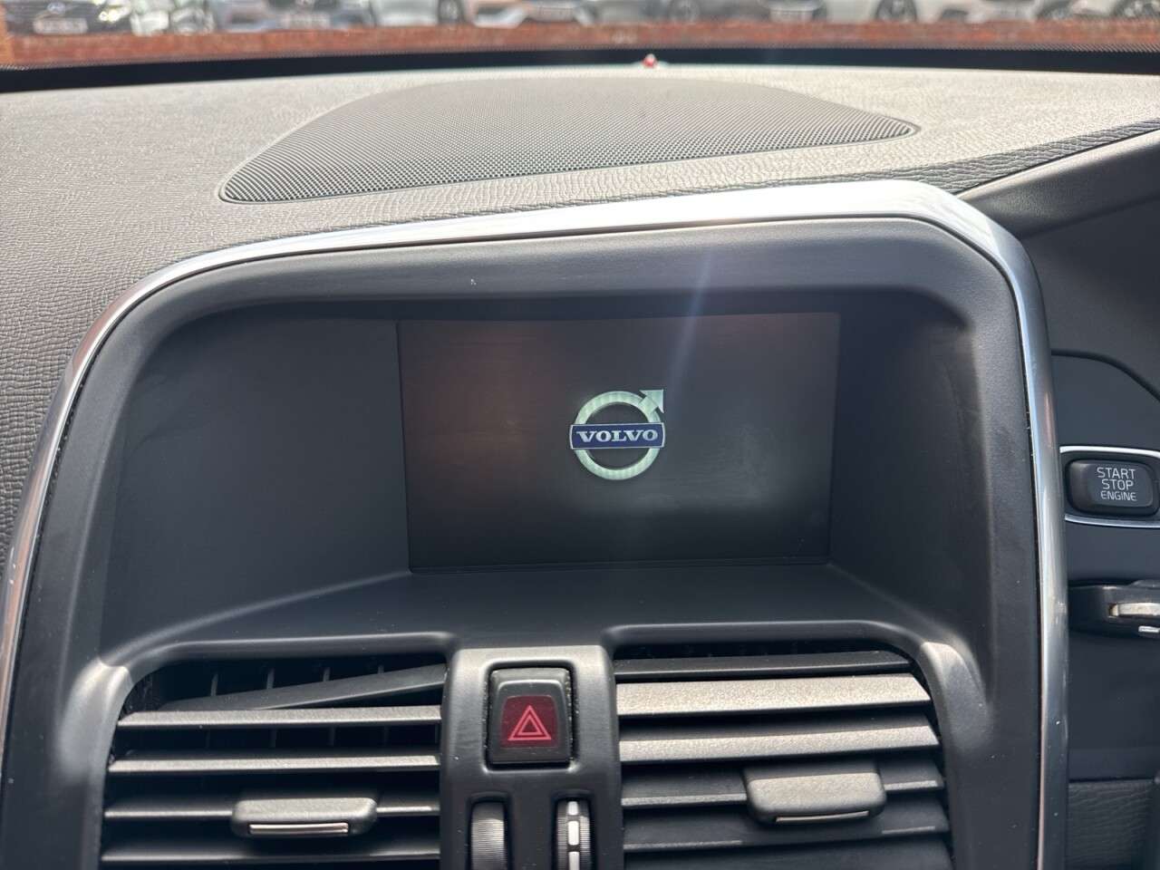 2016 VOLVO XC60 2016 VOLVO XC60