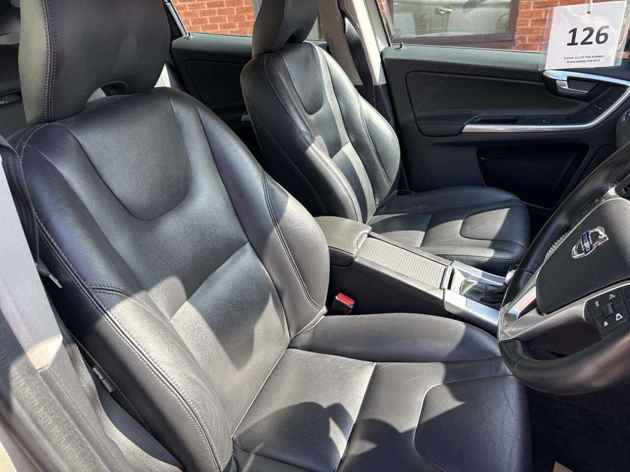 2017 VOLVO XC60 2017 VOLVO XC60