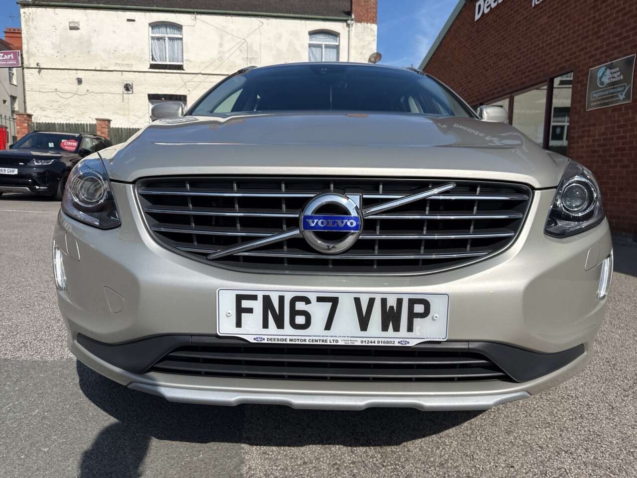 2017 VOLVO XC60 2017 VOLVO XC60