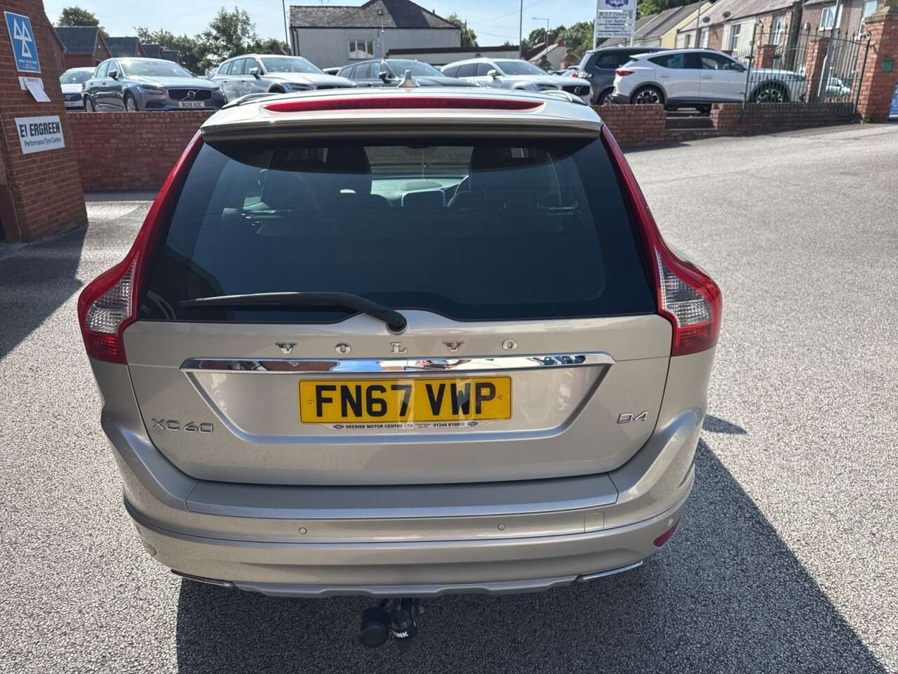 2017 VOLVO XC60 2017 VOLVO XC60