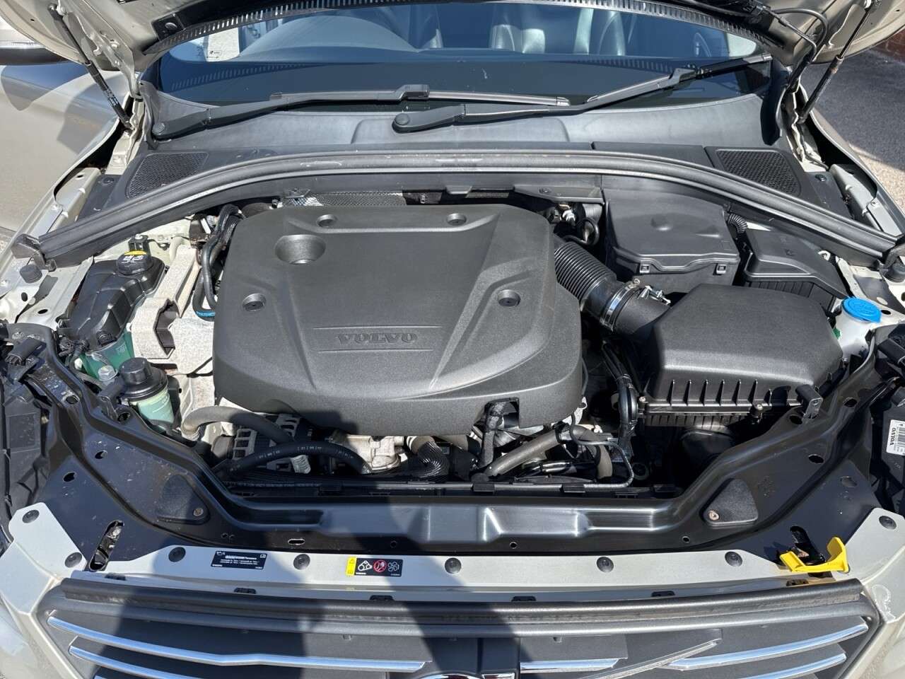 2017 VOLVO XC60 2017 VOLVO XC60