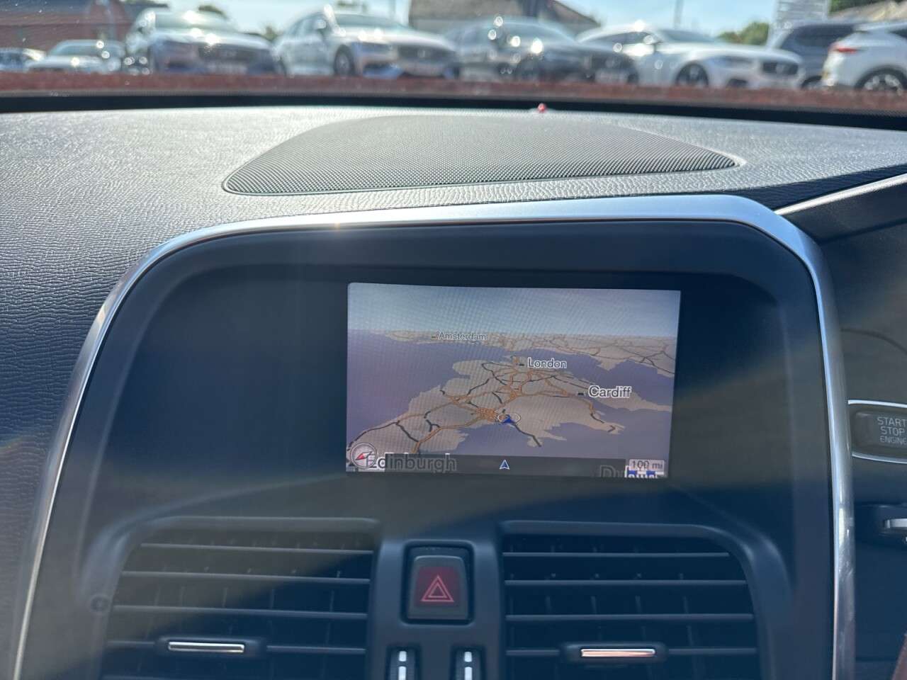 2017 VOLVO XC60 2017 VOLVO XC60
