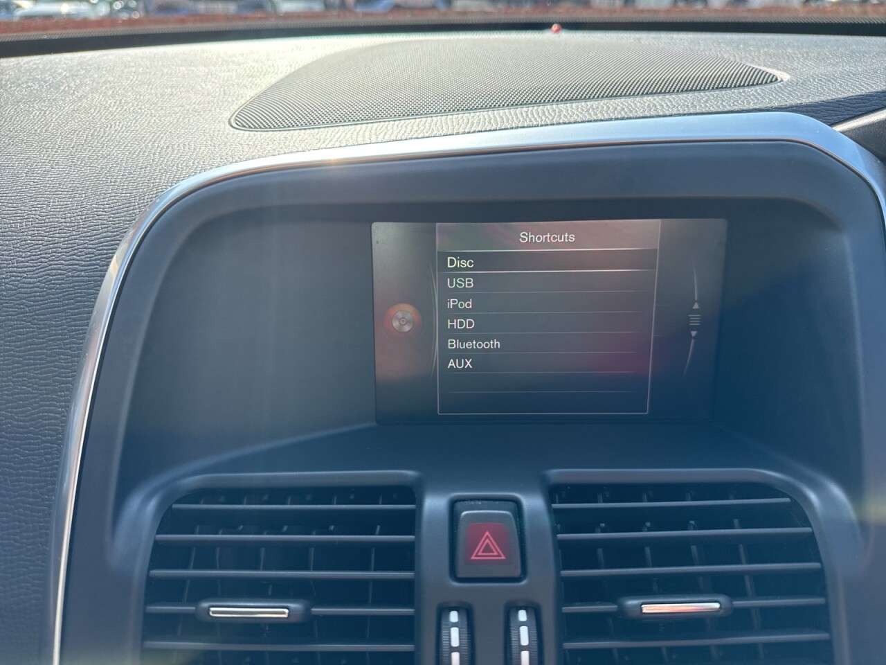 2017 VOLVO XC60 2017 VOLVO XC60