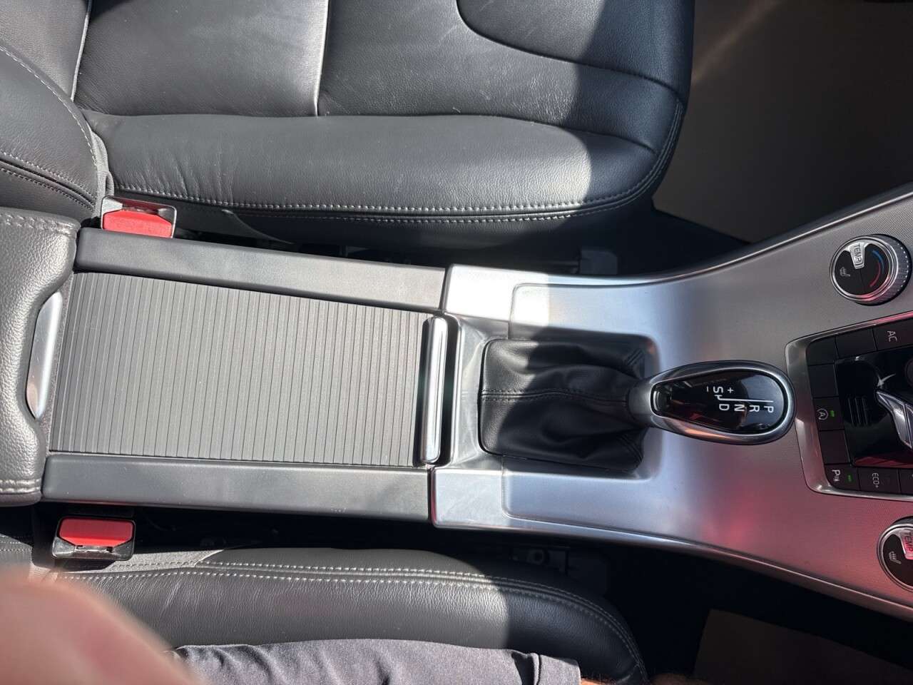 2017 VOLVO XC60 2017 VOLVO XC60