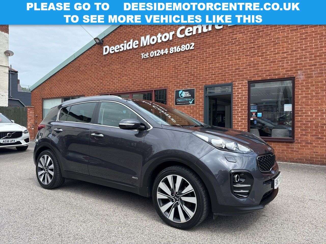 A 2017 KIA SPORTAGE 2.0 CRDi KX-4 SUV 5dr Diesel Manual AWD Euro 6 (182 bhp) Rear view camera p A 2017 KIA SPORTAGE 2.0 CRDi KX-4 SUV 5dr Diesel Manual AWD Euro 6 (182 bhp) Rear view camera p