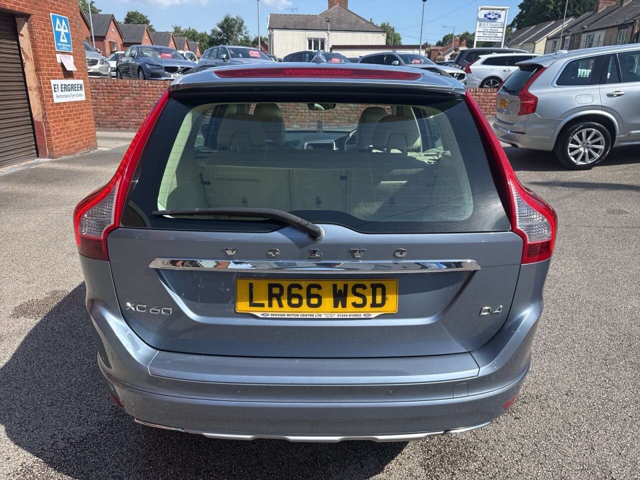 2016 VOLVO XC60 2016 VOLVO XC60