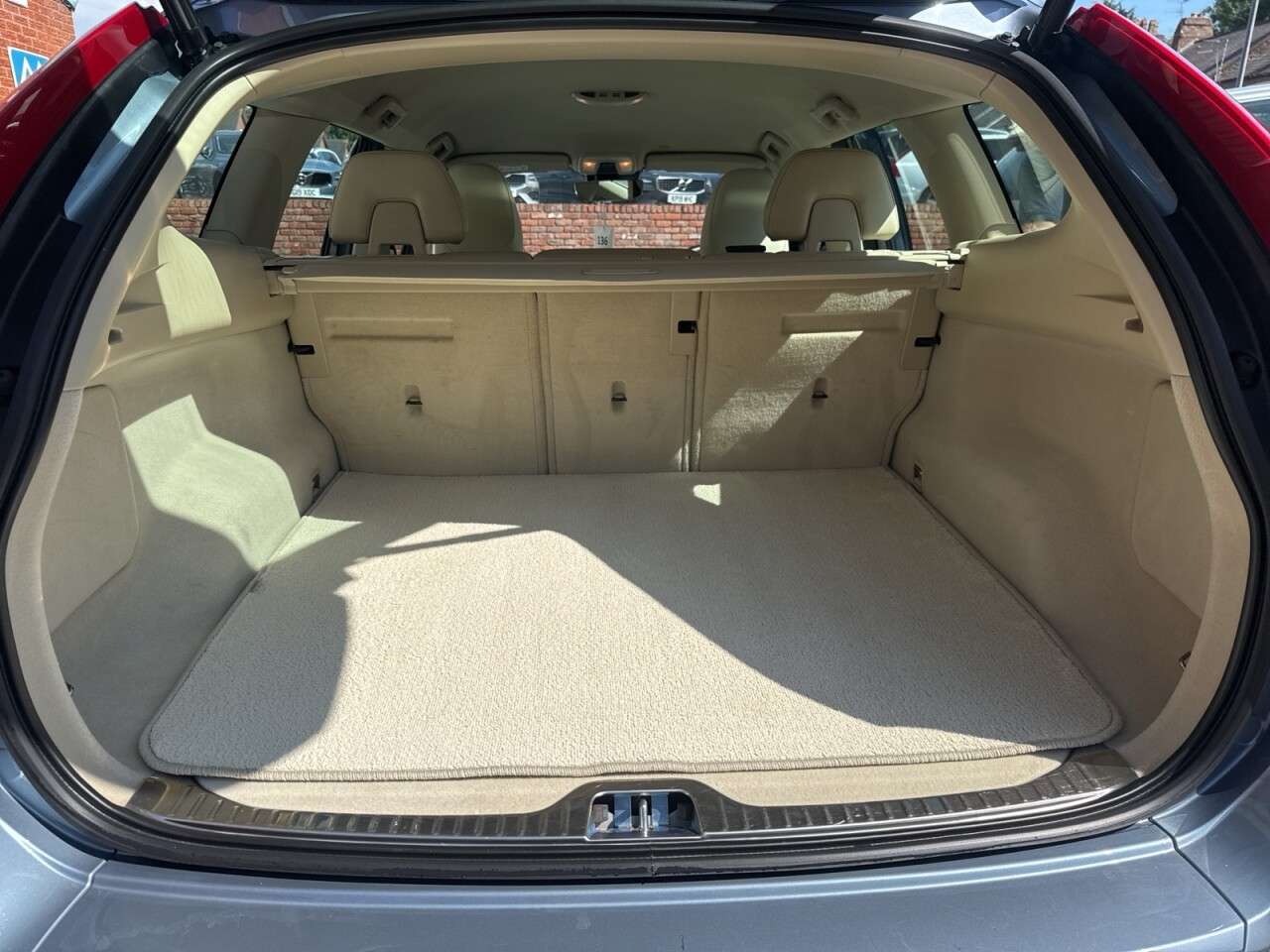 2016 VOLVO XC60 2016 VOLVO XC60