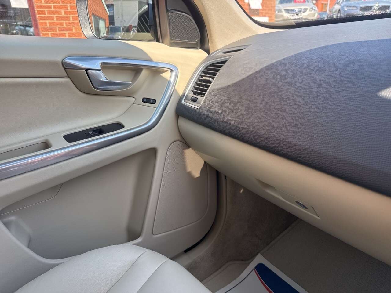 2016 VOLVO XC60 2016 VOLVO XC60