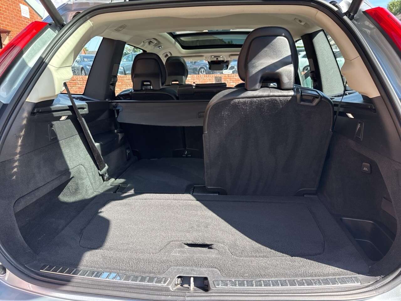 2019 VOLVO XC90 2019 VOLVO XC90