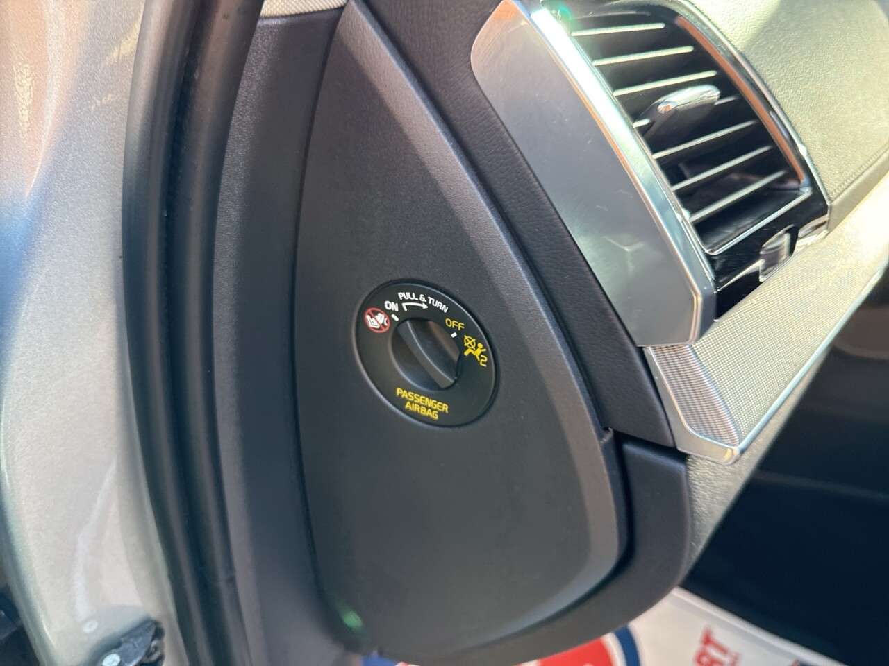 2019 VOLVO XC90 2019 VOLVO XC90