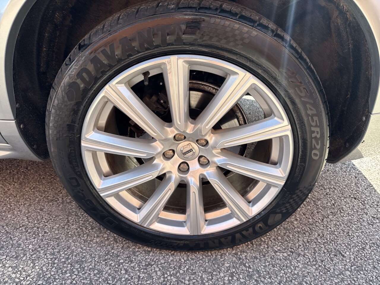 2019 VOLVO XC90 2019 VOLVO XC90