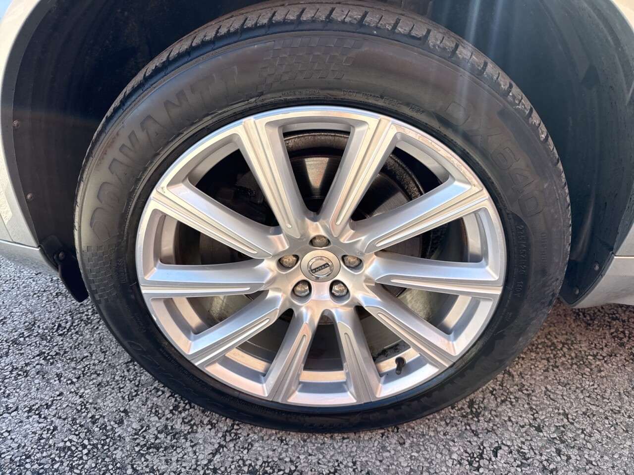 2019 VOLVO XC90 2019 VOLVO XC90