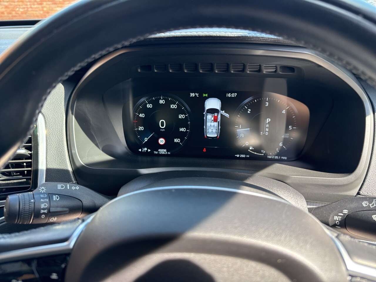 2019 VOLVO XC90 2019 VOLVO XC90