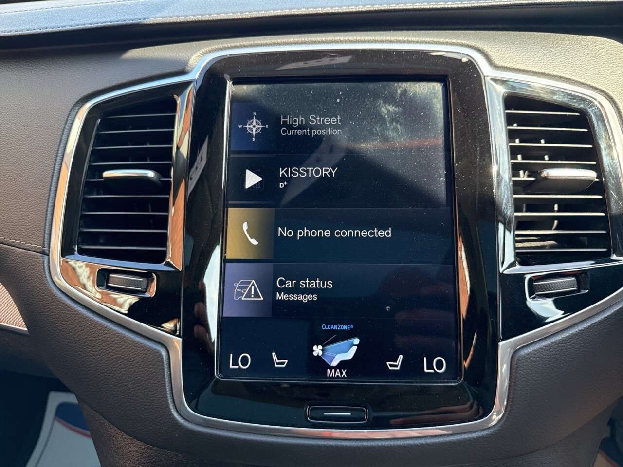 2019 VOLVO XC90 2019 VOLVO XC90