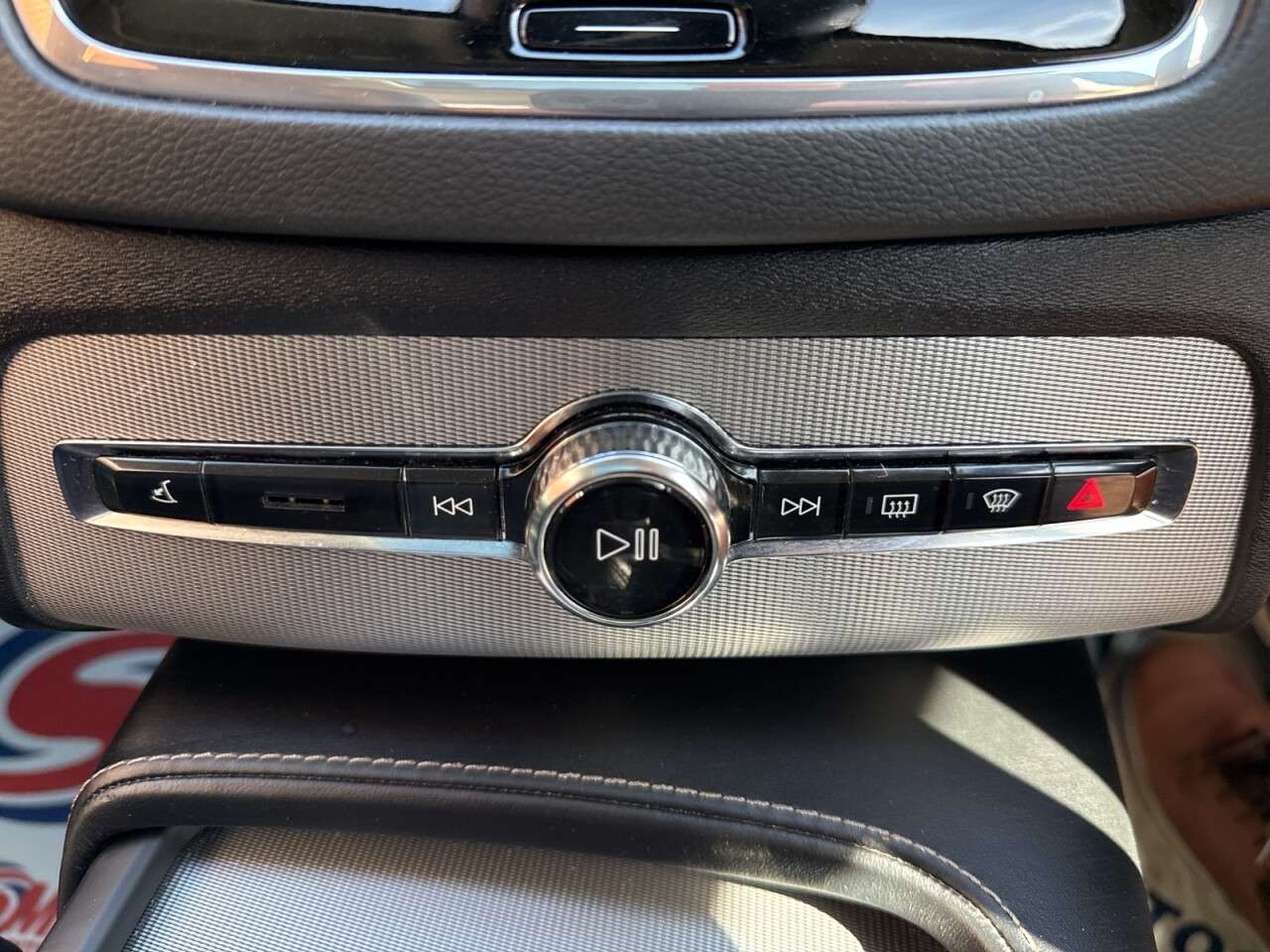2019 VOLVO XC90 2019 VOLVO XC90