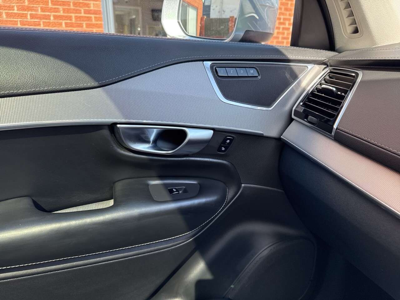 2019 VOLVO XC90 2019 VOLVO XC90