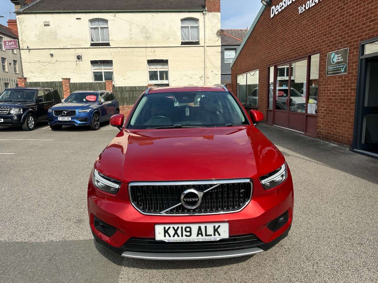 2019 VOLVO XC40 2019 VOLVO XC40