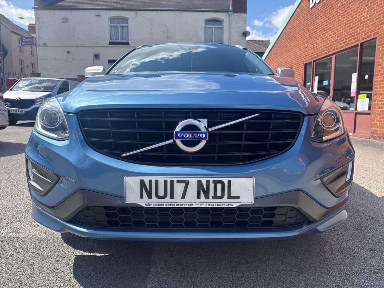 2017 VOLVO XC60 2017 VOLVO XC60