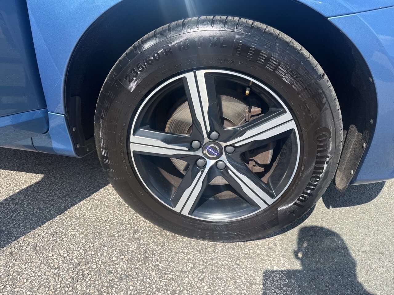 2017 VOLVO XC60 2017 VOLVO XC60