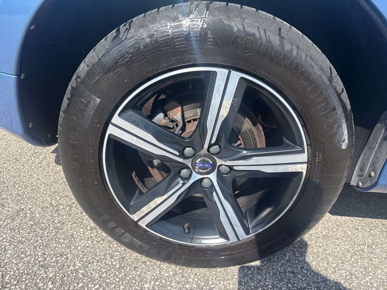 2017 VOLVO XC60 2017 VOLVO XC60