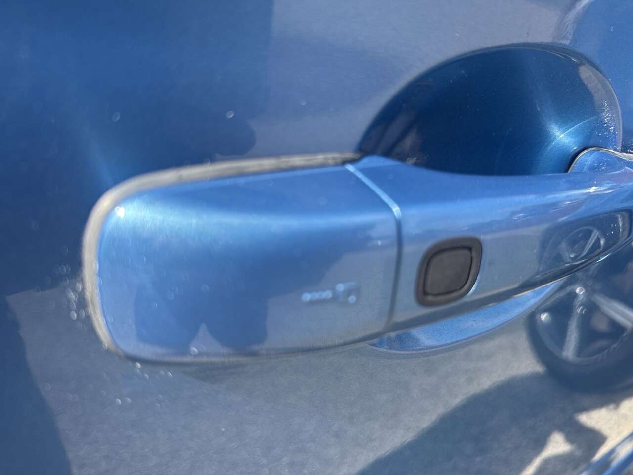 2017 VOLVO XC60 2017 VOLVO XC60