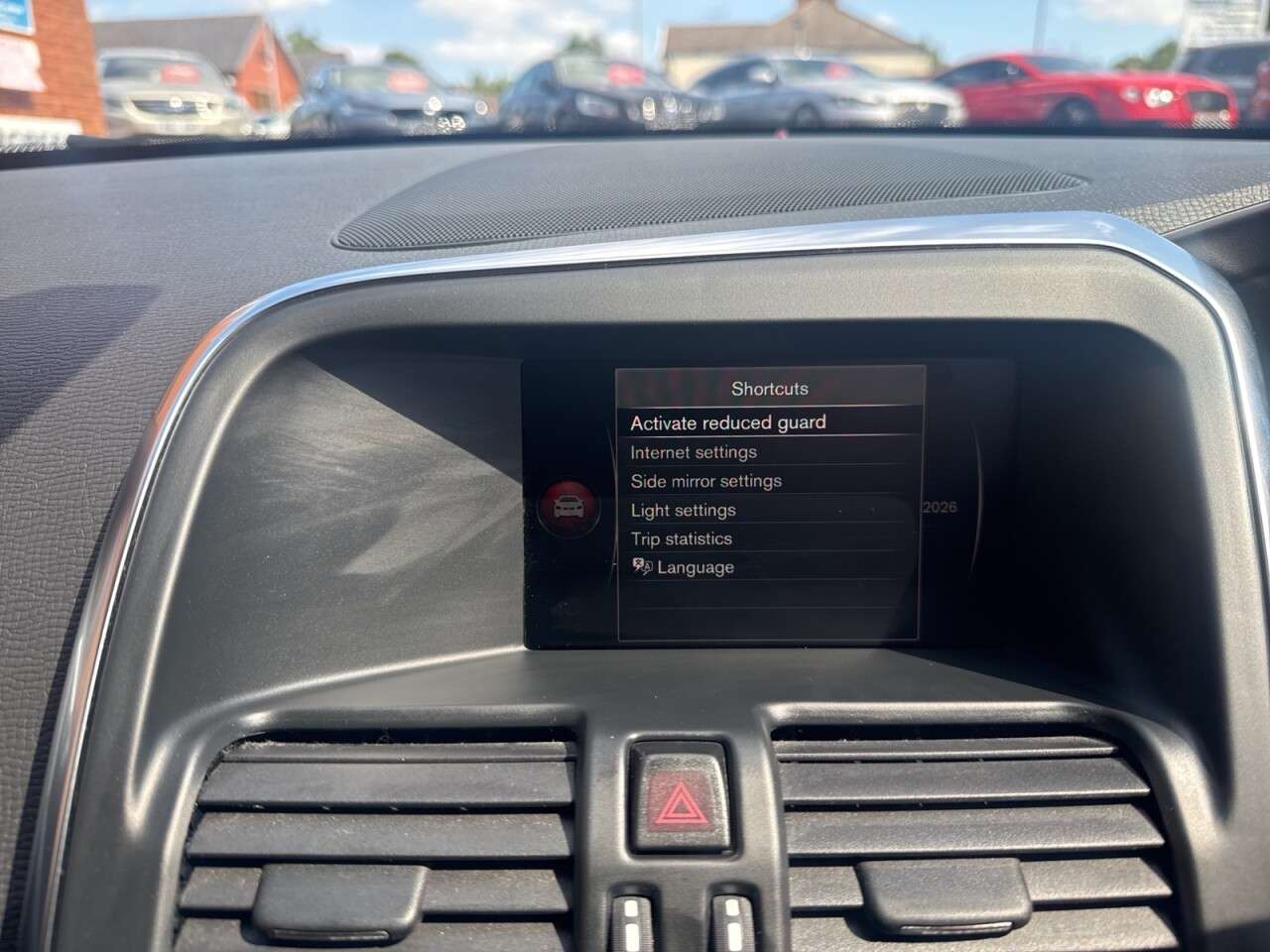 2017 VOLVO XC60 2017 VOLVO XC60