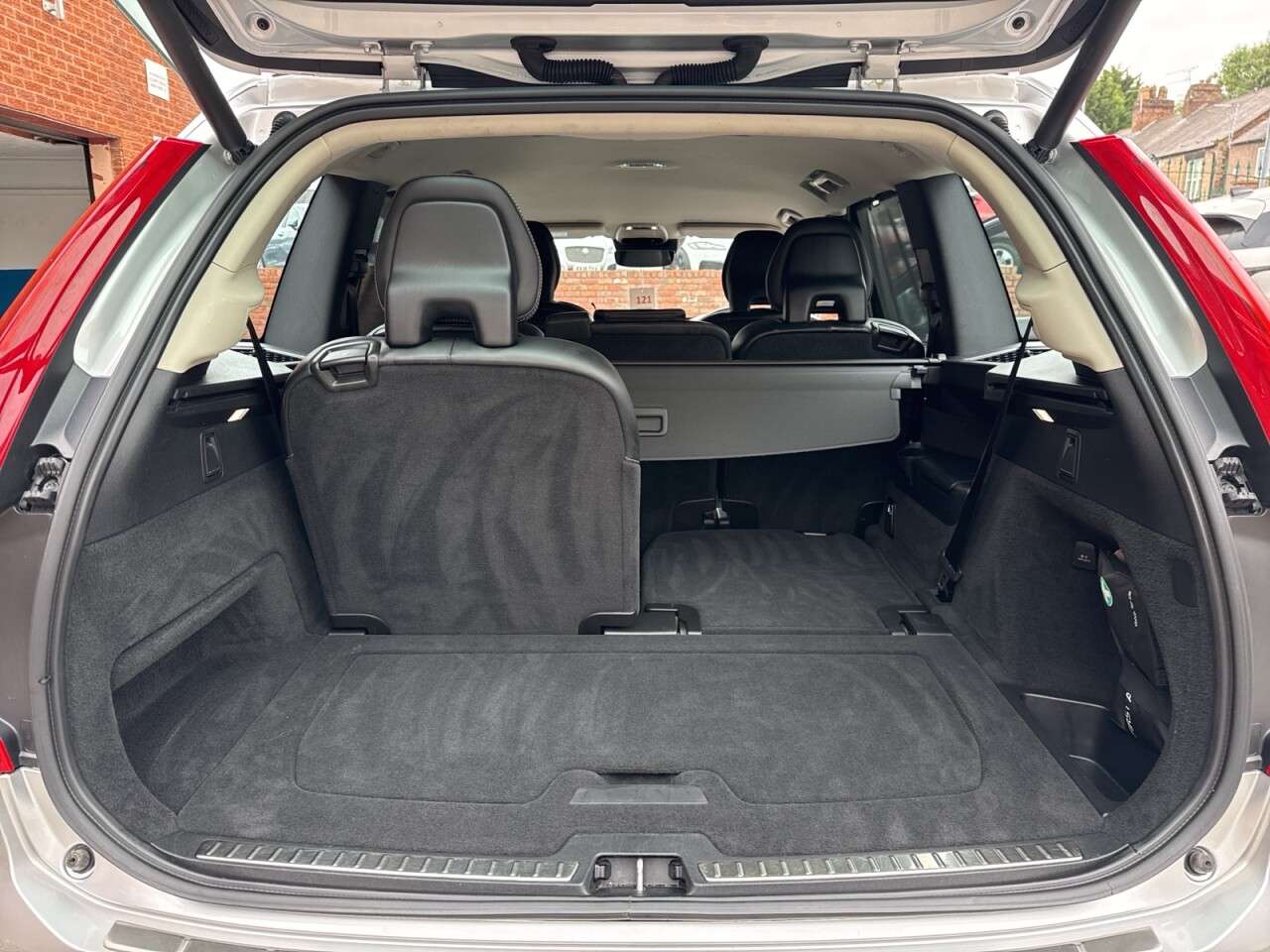 2019 VOLVO XC90 2019 VOLVO XC90