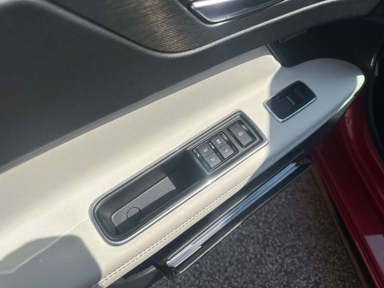 2015 JAGUAR XF 2015 JAGUAR XF