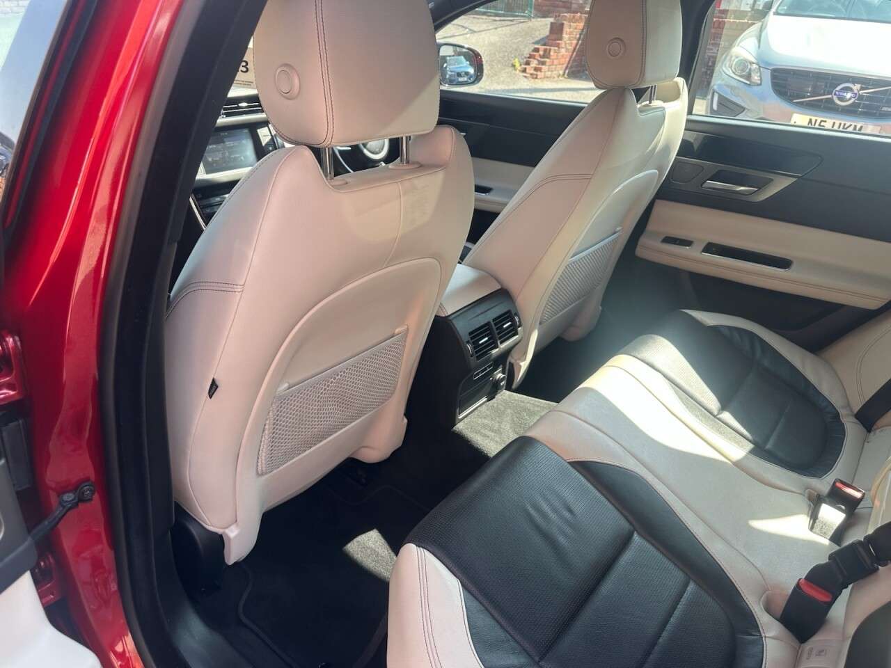 2015 JAGUAR XF 2015 JAGUAR XF