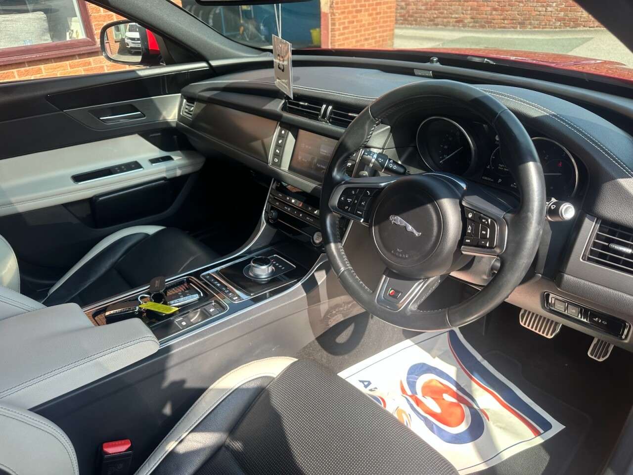 2015 JAGUAR XF 2015 JAGUAR XF