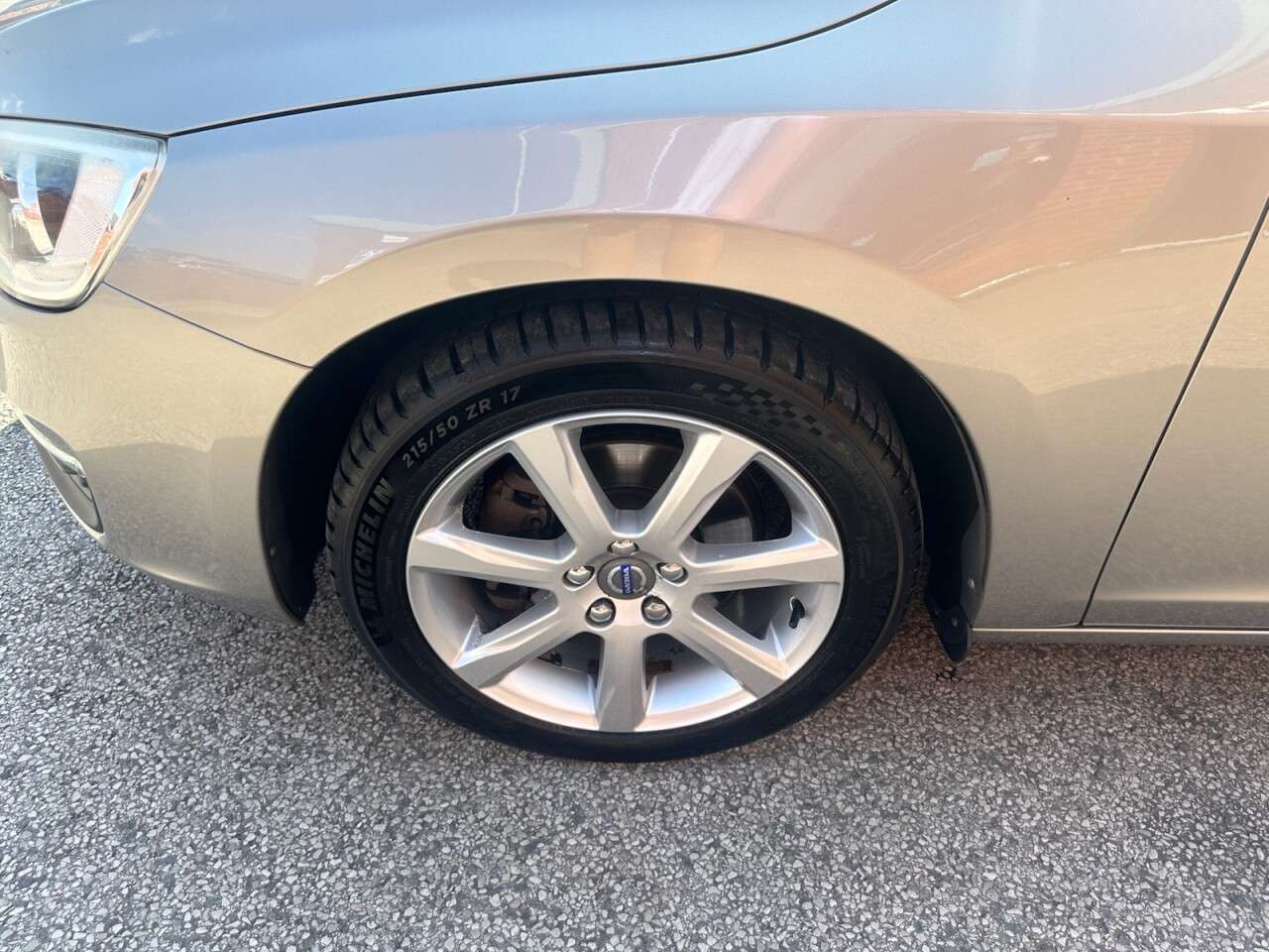 2015 VOLVO S60 2015 VOLVO S60