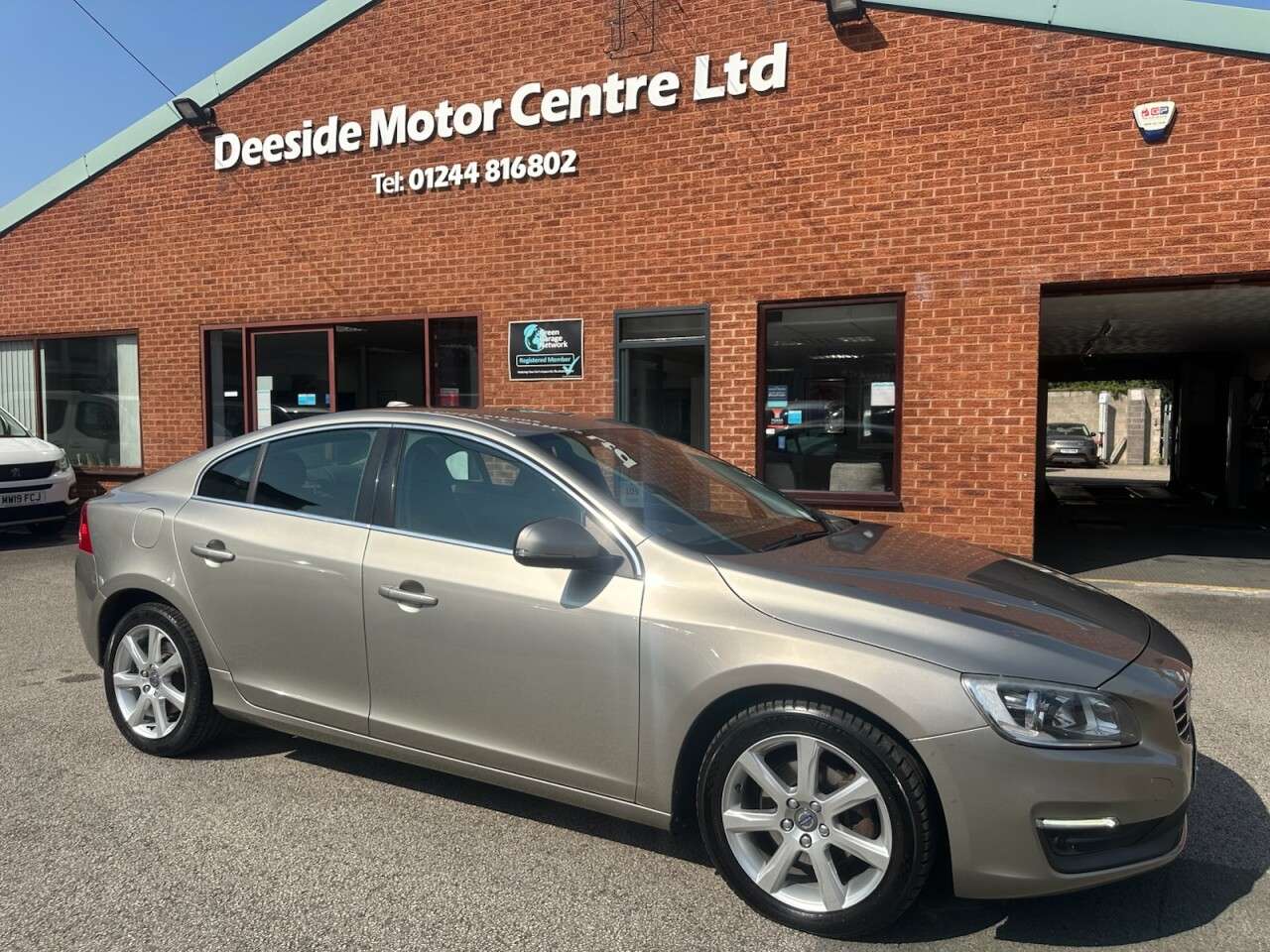 2015 VOLVO S60 2015 VOLVO S60