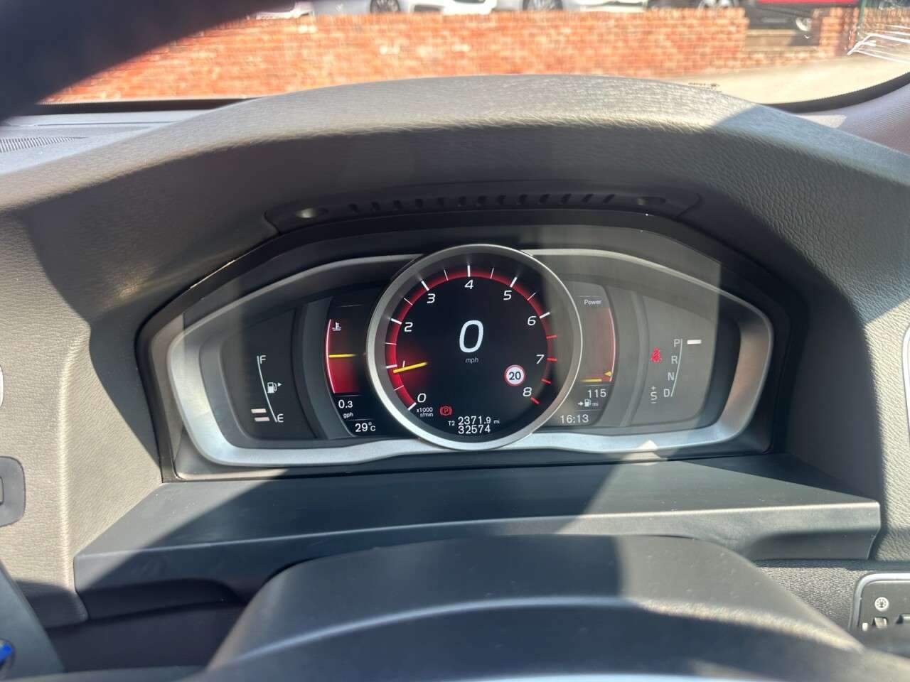 2015 VOLVO S60 2015 VOLVO S60