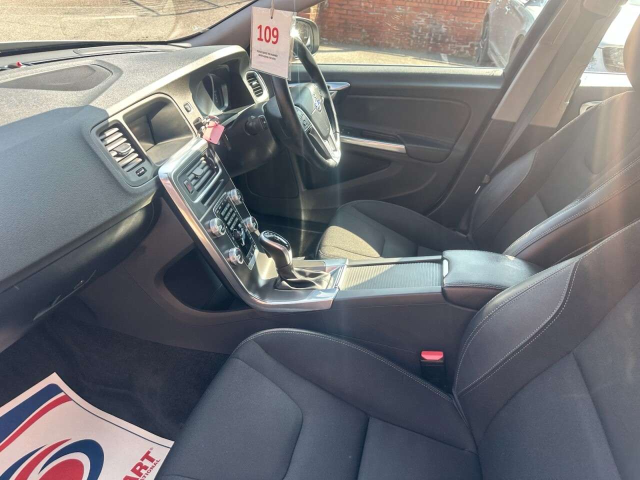 2015 VOLVO S60 2015 VOLVO S60