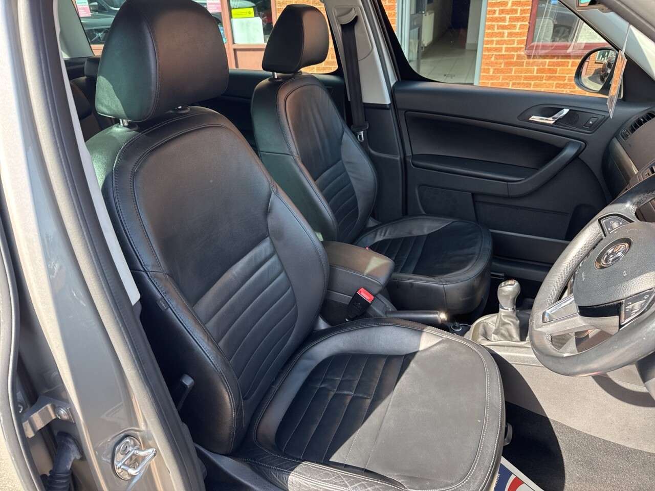 2015 SKODA YETI 2015 SKODA YETI