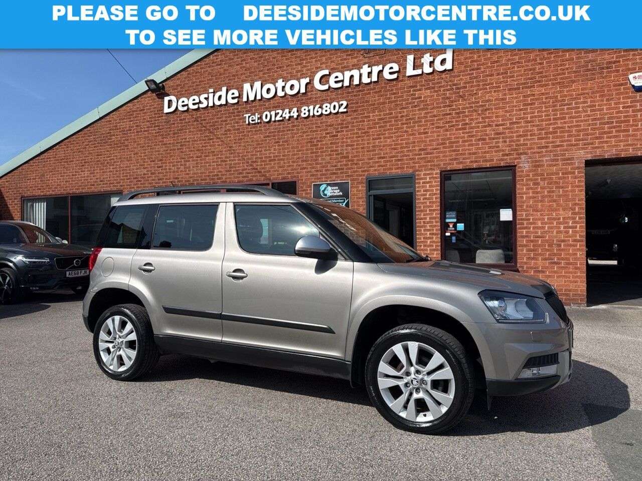 A 2015 SKODA YETI 2.0 TDI SE L Outdoor 5dr Diesel Manual 4WD Euro 6 (s/s) (150 ps) Rear parki A 2015 SKODA YETI 2.0 TDI SE L Outdoor 5dr Diesel Manual 4WD Euro 6 (s/s) (150 ps) Rear parki