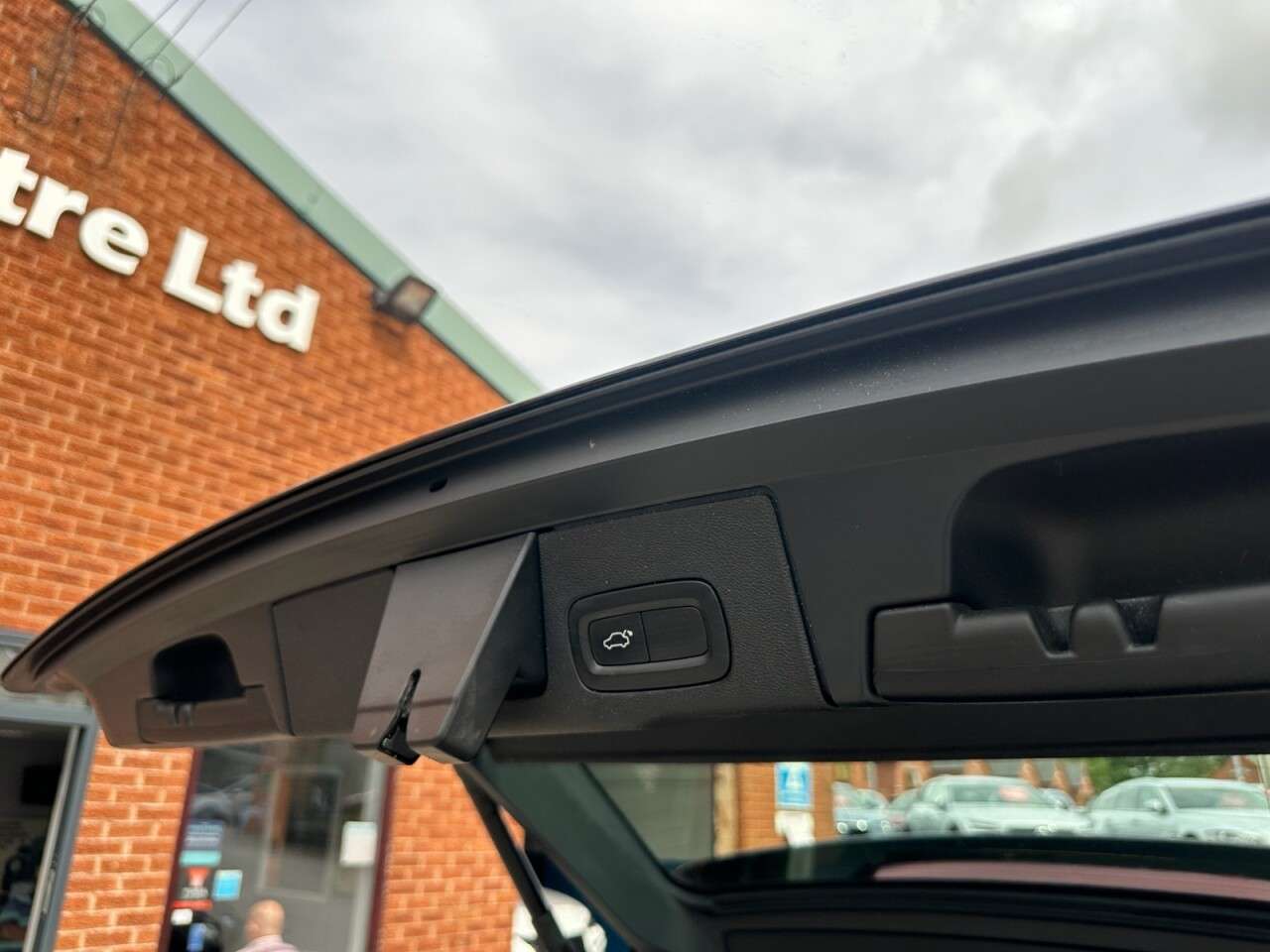 2018 VOLVO XC60 2018 VOLVO XC60