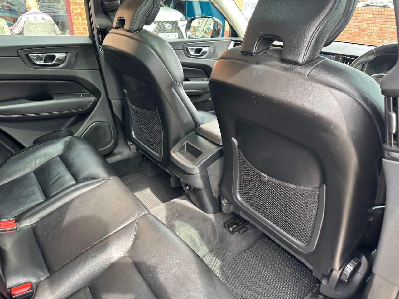 2018 VOLVO XC60 2018 VOLVO XC60