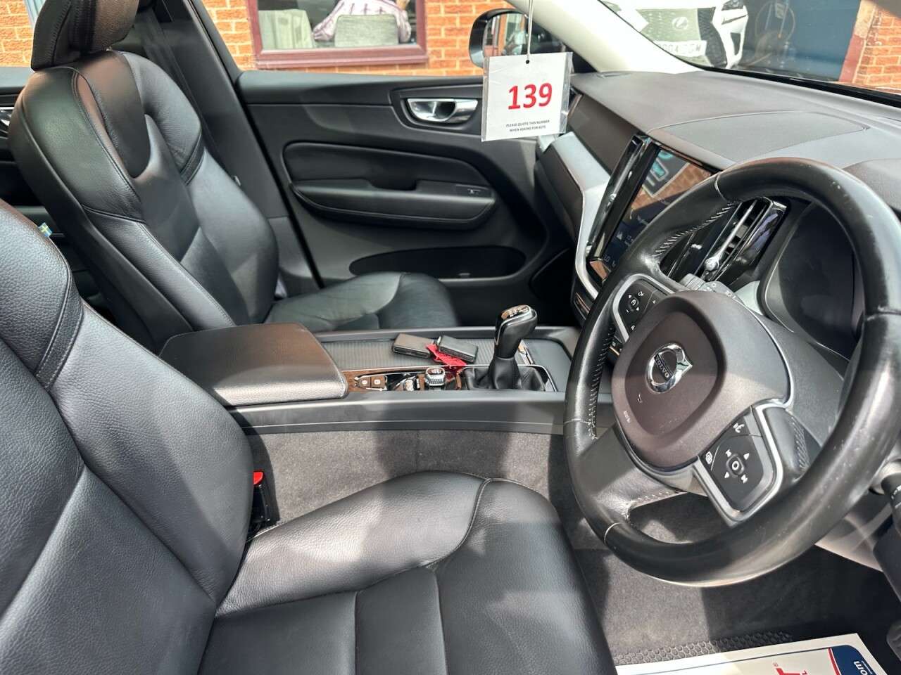 2018 VOLVO XC60 2018 VOLVO XC60