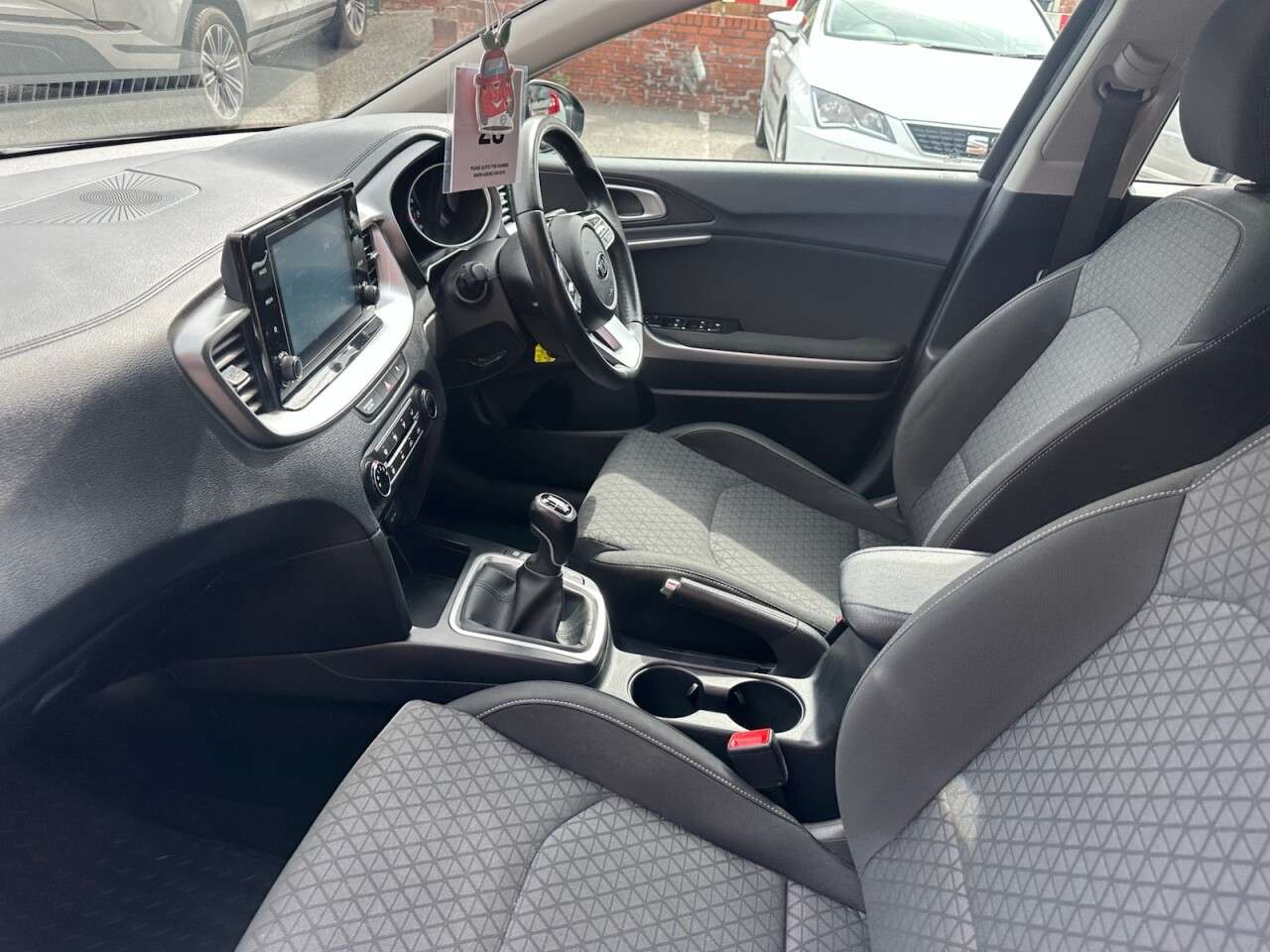 2021 KIA CEED 2021 KIA CEED