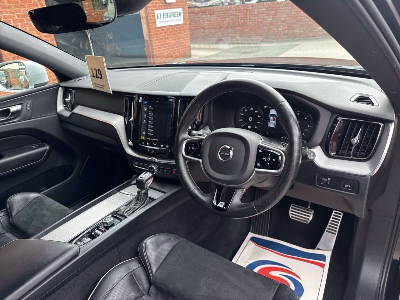 2019 VOLVO XC60 2019 VOLVO XC60
