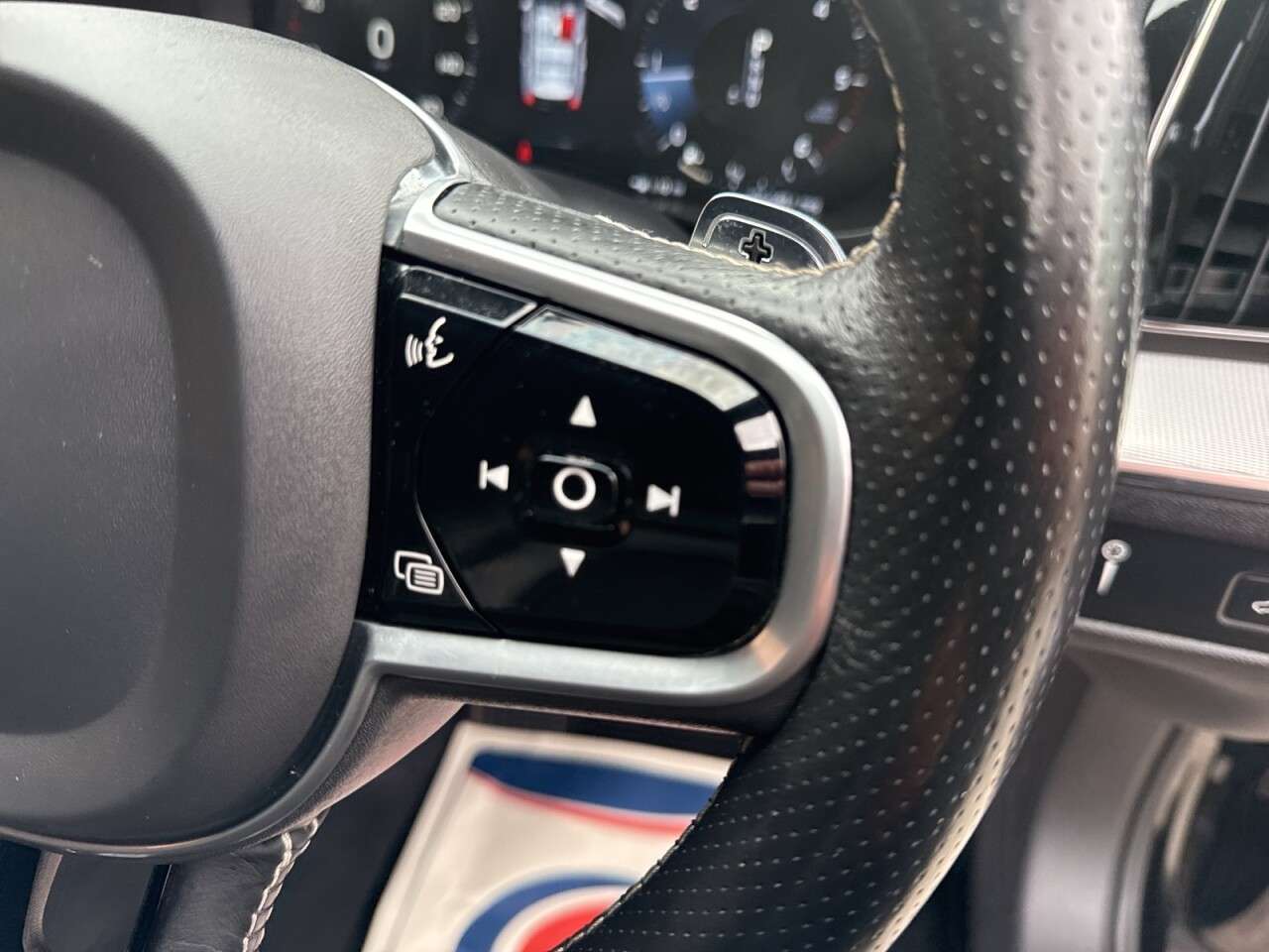 2019 VOLVO XC60 2019 VOLVO XC60