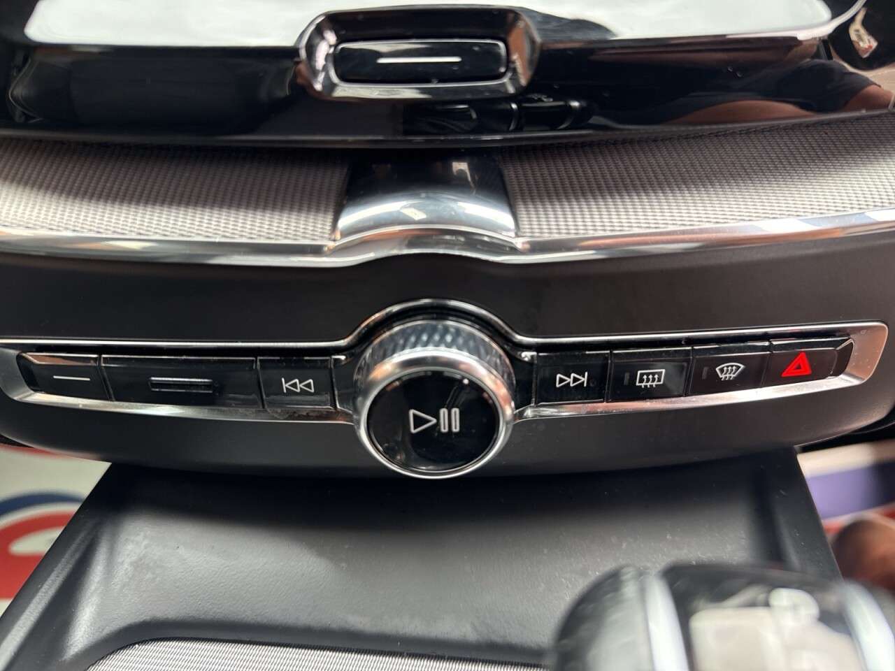 2019 VOLVO XC60 2019 VOLVO XC60