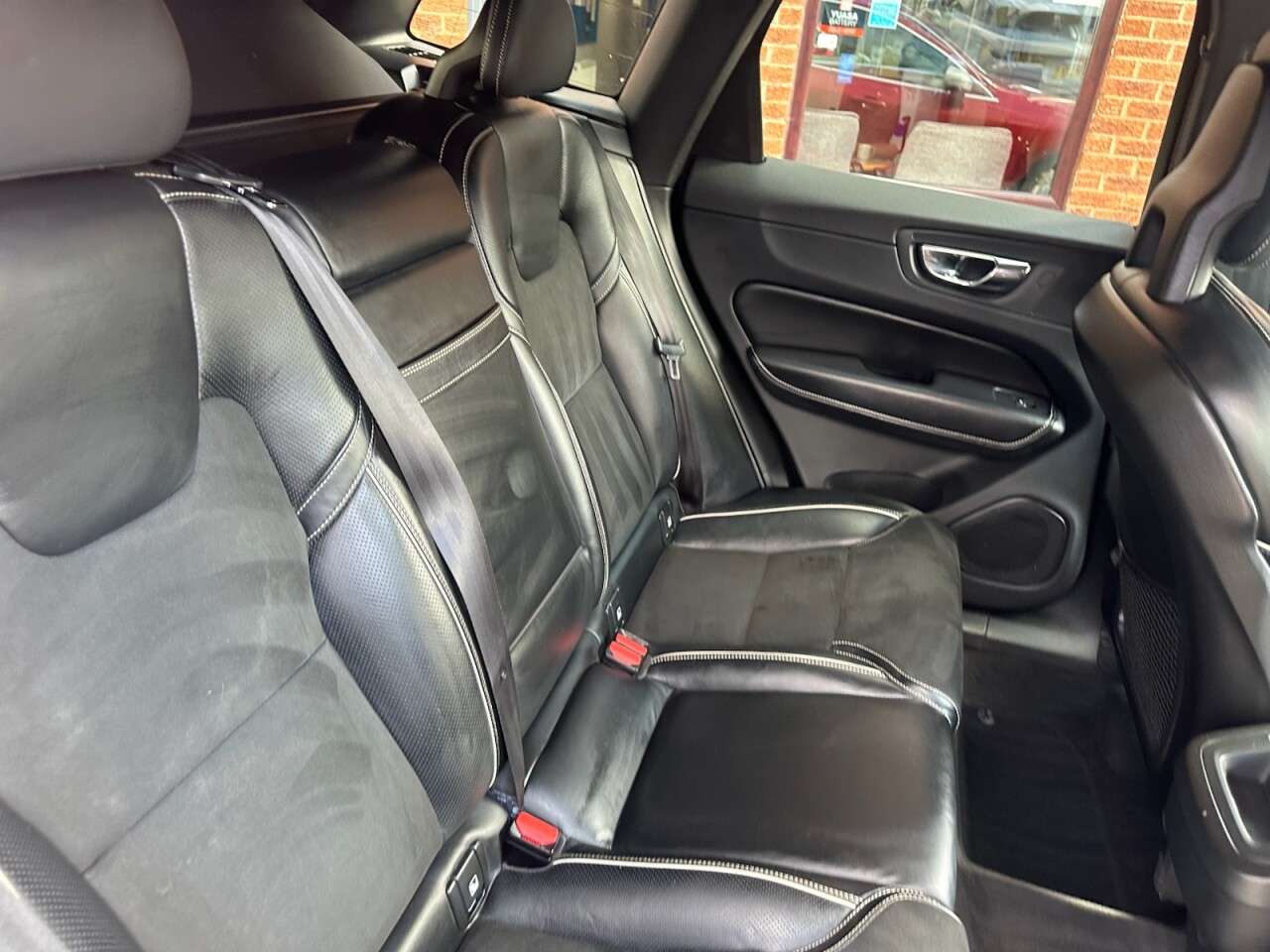 2018 VOLVO XC60 2018 VOLVO XC60