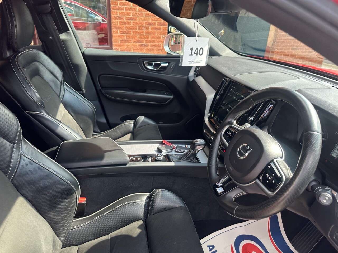 2018 VOLVO XC60 2018 VOLVO XC60