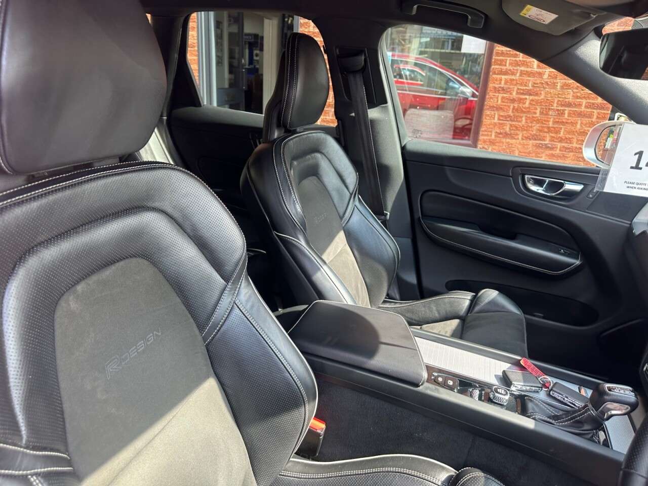 2018 VOLVO XC60 2018 VOLVO XC60
