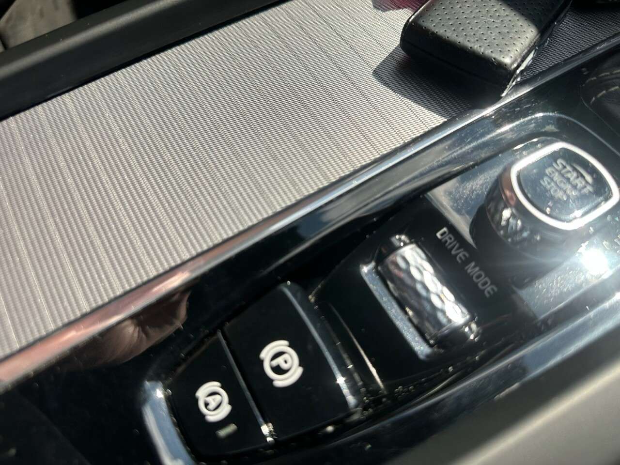 2018 VOLVO XC60 2018 VOLVO XC60